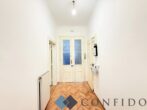 WOHNUNGSEIGENTUM AM STÖBERPLATZ - Sanierungsbedürftige 2 Zimmerwohnung in ansprechender Lage! - Vorzimmer