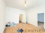 WOHNUNGSEIGENTUM AM STÖBERPLATZ - Sanierungsbedürftige 2 Zimmerwohnung mit Potenzial! - Zimmer 1