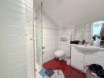 Willkommen im Familienparadies – Großzügiges Einfamilienhaus mit Garten, Sauna, Heimwerkstatt und 7 Schlafzimmern in Sollenau - Badezimmer 4 OG