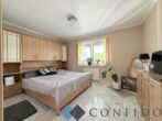 Willkommen im Familienparadies – Großzügiges Einfamilienhaus mit Garten, Sauna, Heimwerkstatt und 7 Schlafzimmern in Sollenau - Schlafzimmer 1 EG
