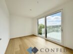 Hochwertig und Modern - Exklusives Wohnen am Schafberg - Garagenplatz inklusive! - Zimmer 2