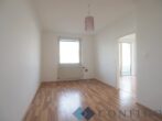 Großzügige 2 Zimmerwohnung mit Loggia nahe Höchstädtplatz! - Schlafzimmer