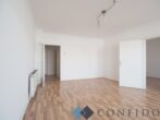 Großzügige 2 Zimmerwohnung mit Loggia nahe Höchstädtplatz! - Wohnzimmer