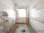 Sanier mich - Weitläufige 2 Zimmerwohnung mit Loggia nahe Höchstädtplatz! - Küche
