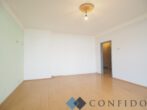 Sanier mich - Weitläufige 2 Zimmerwohnung mit Loggia nahe Höchstädtplatz! - Wohnzimmer
