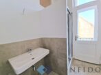 Erstbezug nach Sanierung! Stilvolle Altbauwohnung in großartiger Lage nahe dem Alten AKH - WG tauglich! - Badezimmer 2