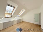 AM HEUMARKT - Traumhafte Dachgeschosswohnung mit 2 Terrassen und Fernblick nahe Stadtpark! - Zimmer 1