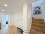 Provisionsfrei für den Käufer! Fernblick über Wien - Das Penthouse im 9. mit 60m² Terrassen und Garagenplatz! - Vorzimmer/ Stiegenaufgang
