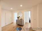 Provisionsfrei für den Käufer! Fernblick über Wien - Das Penthouse im 9. mit 60m² Terrassen und Garagenplatz! - Vorzimmer