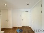 Einmalige Gelegenheit - Traumhafte Gartenwohnung beim Kaasgraben - 2 Garagenplätze inklusive! - Vorzimmer