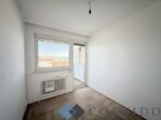 Wohnen nach Wunsch – sanierungsbedürftige 3-Zimmer-Wohnung mit Loggia und Stellplatz - Kabinett
