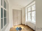 AM HEUMARKT - Traumhafte 4 Zimmer Altbauwohnung in großartiger Lage! - Vorraum