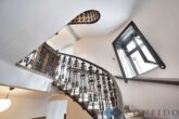 Rohdachboden in guter Lage mit ca. 569m² Potential! - Stiegenhaus