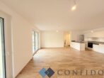 Familien willkommen - 5 Zimmerwohnung mit Garten im Zentrum von Wr. Neustadt! - Wohnzimmer
