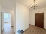 Großartig geschnittene 3 Zimmerwohnung mit Loggia und Grünblick - Vorzimmer