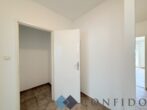 Großartig geschnittene 3 Zimmerwohnung mit Loggia und Grünblick - Schrankraum/ Abstellraum