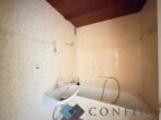 RUHELAGE in Klosterneuburg - Sanierungsbedürftige 3 Zimmerwohnung mit Loggia und Grünblick - Badezimmer