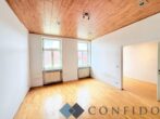 WOHNUNGSEIGENTUM AM STÖBERPLATZ - Sanierungsbedürftige 2 Zimmerwohnung mit Potenzial! - Zimmer