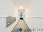 Wundervolle Wohnung in der Bernarndgasse mit Balkon - Biedermeierhaus - Befristet vermietet - Hauseingangsbereich