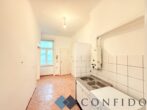 WOHNUNGSEIGENTUM AM STÖBERPLATZ - Sanierungsbedürftige 2 Zimmerwohnung mit Potenzial! - Vorzimmer