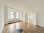 Großzügige 4 Zimmer Altbauwohnung mit verglaster Veranda und Balkon! - Zimmer 3
